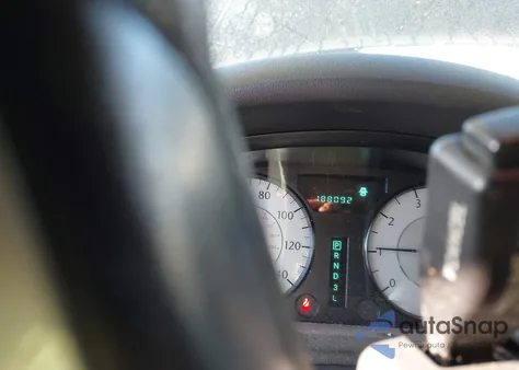 2010 Chrysler 300 Touring/Signature Series/Executive Series from USA, damaged, VIN 2C3CA5CV8AH206358